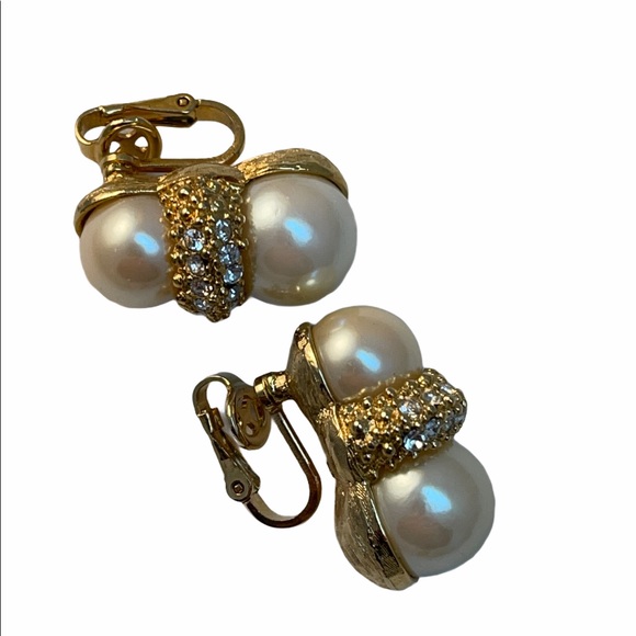 Vintage C1980s gold simulated pearl rhinestone clip on earrings stamped designer - Picture 13 of 14